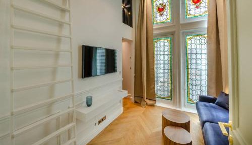 Apartment - Split Level