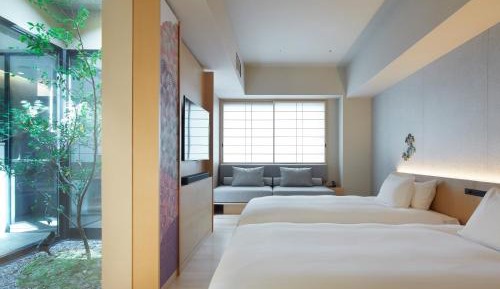 Premier Twin Room