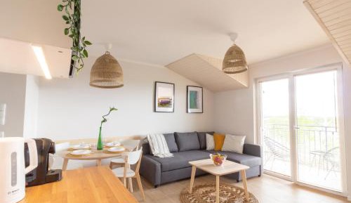 Studio with Balcony