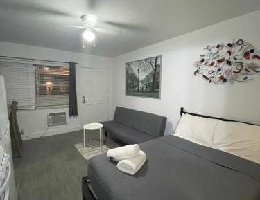 Standard Studio