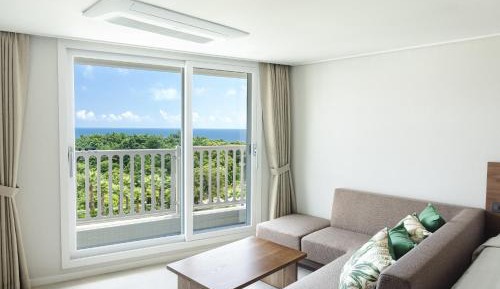 [Special Offer] Kensington Premier Ocean View + Breakfast for 2 + Tourist Attraction Tickets for 2