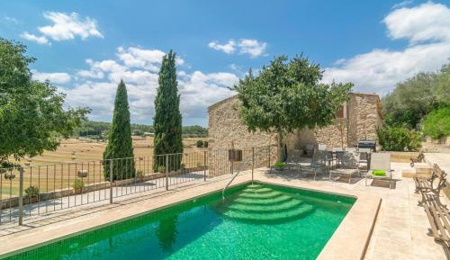 Five-Bedroom Villa