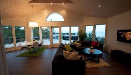 Three-Bedroom House With Sea View