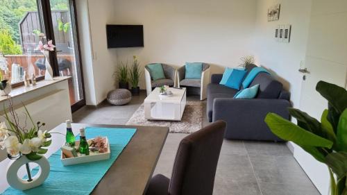 Deluxe Two-Bedroom Apartment