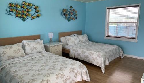 Double Room with Two Double Beds and Sea View