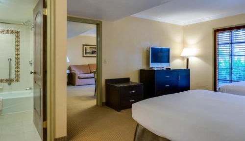 One-Bedroom Suite with Two Double Beds and Sofa Bed - Non-Smoking