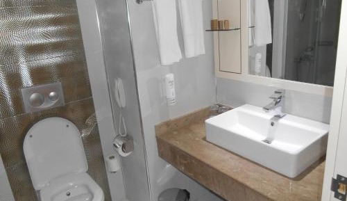 Quadruple Room with Bathroom