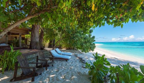 Beachfront Spa Cottage