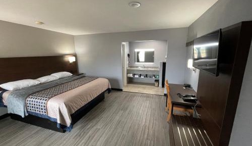 King Room - Non-Smoking