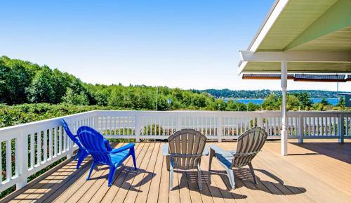 Two Bedroom Holiday Home