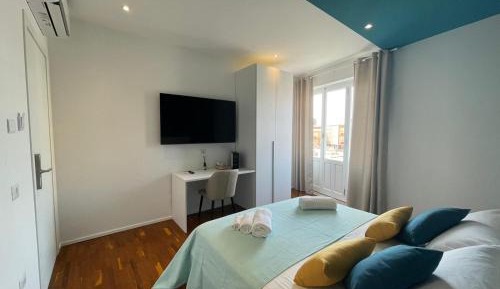 Deluxe Double Room with Balcony