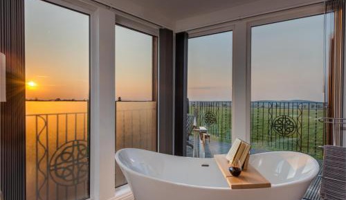 Suite with Balcony