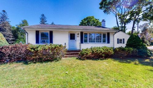 Two Bedroom Holiday Home