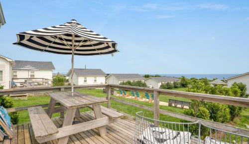 Bungalow with Sea View