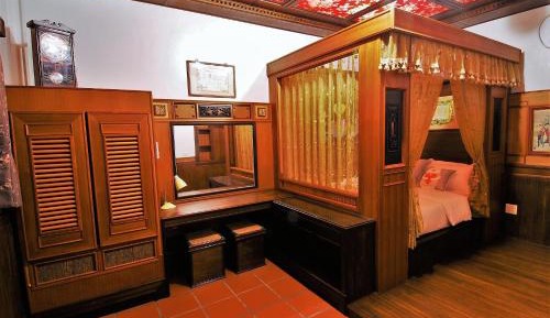 Triple Room with Private Bathroom