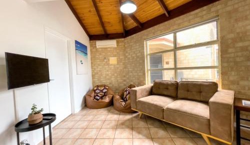 Two-Bedroom Apartment (9 Guests)