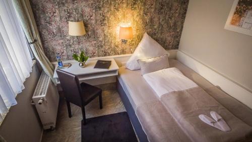 Deluxe Single Room