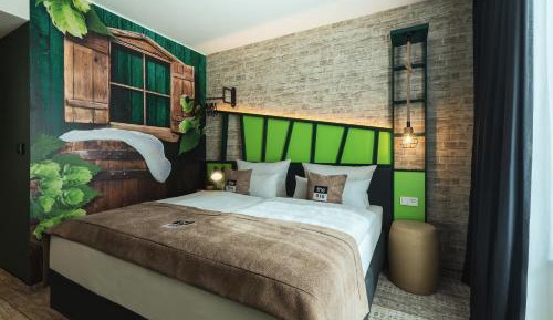 Premium Queen Room