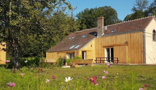 Holiday Home (10 Adults)