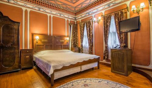 Deluxe Double Room with Bath