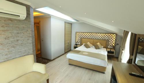 Family Room with Sea View