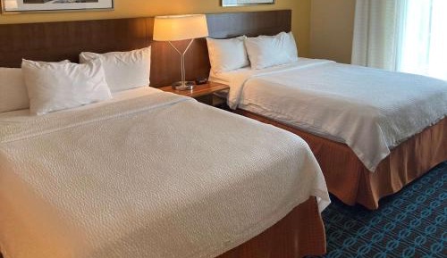 Queen Room with Two Queen Beds - Accessible/Non Smoking