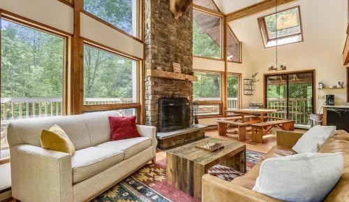 Four-Bedroom Holiday Home