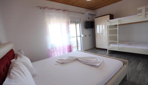 Quadruple Room with Balcony
