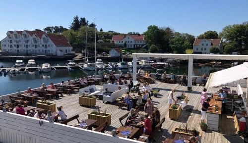 Deluxe Double or Twin Room with Balcony