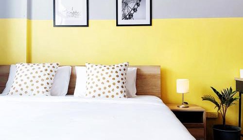 Deluxe King Suite