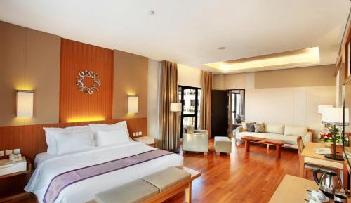 Executive Suite