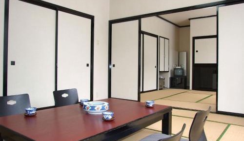 Japanese-Style Room