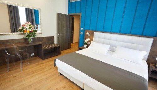 Deluxe Single Room