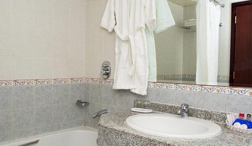 2-Bedroom Suite