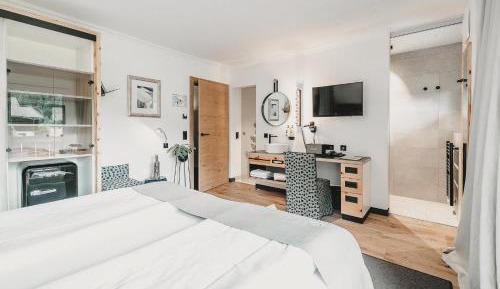 Small Double Room