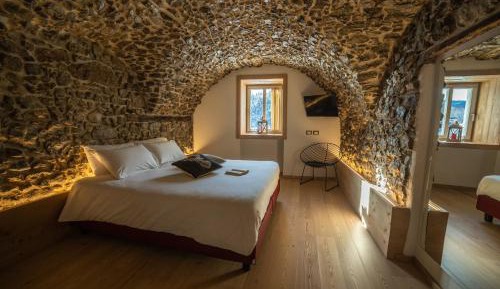 Superior Double or Twin Room with Lake View