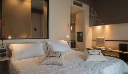 Superior Queen Room with Sea View
