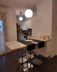 One-Bedroom Apartment with Balcony