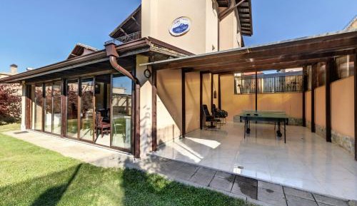 Villa with 7 rooms