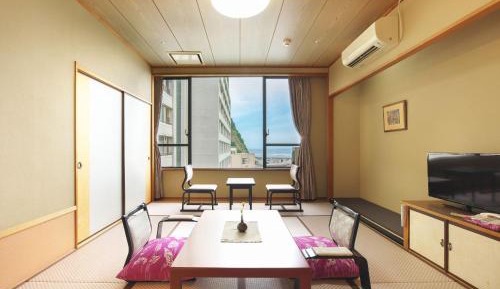 Japanese-Style Room