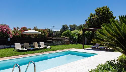 Villa with Private Pool - Mera Villa 
