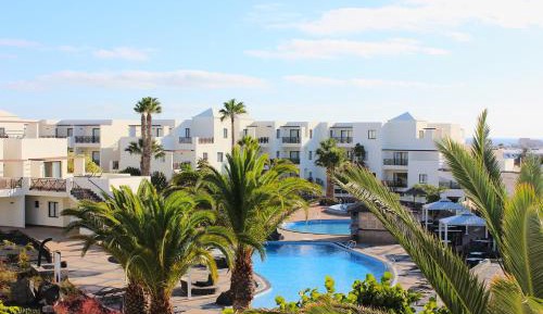 Suite with Garden View (2 Adults + 2 Children)