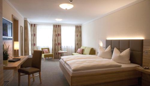 Junior Suite with Balcony