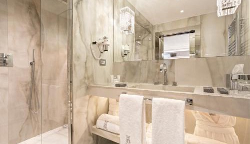 Junior Suite with Terrace