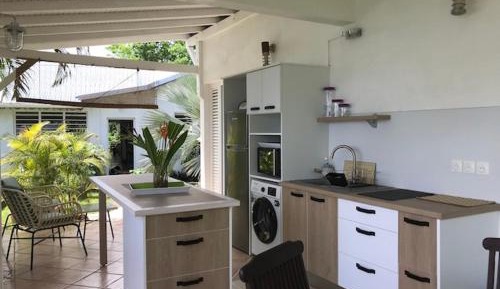 Bungalow with Patio