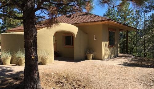 One-Bedroom Cottage