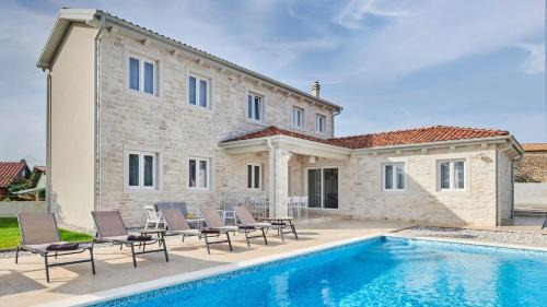 Villa with Private Pool