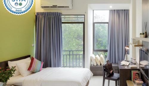 Twin Room with Balcony