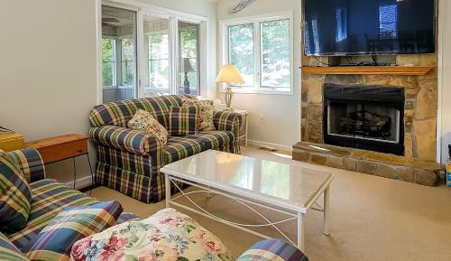 Four bedroom holiday home 