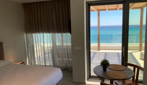 Suite with Sea View